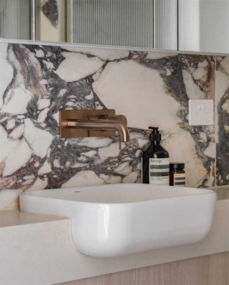 Смеситель для раковины, скрытый, Lotis, цвет: бронза