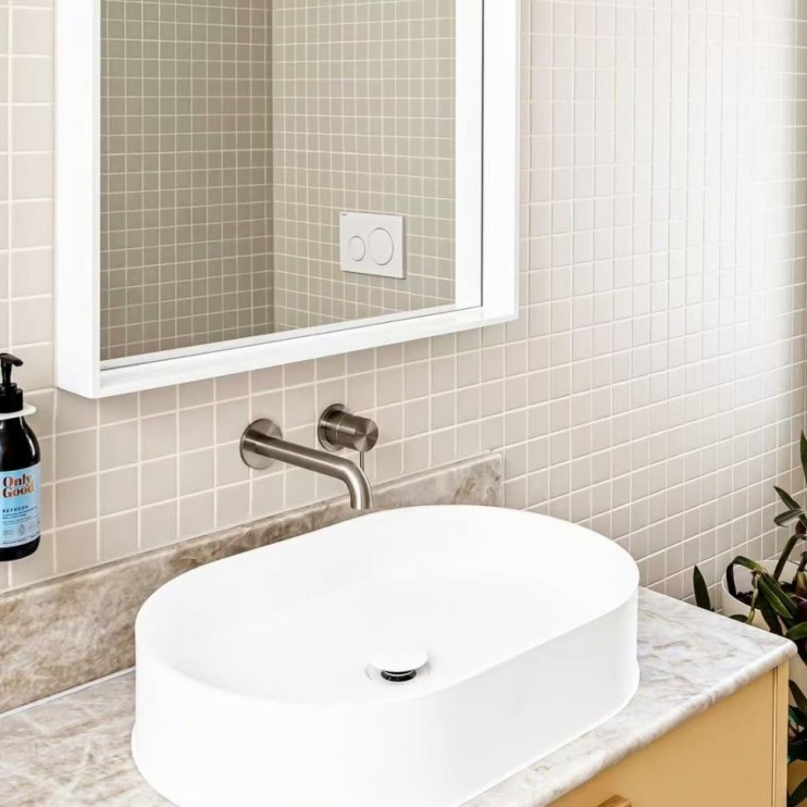 Смеситель для раковины Lotis Mone 1002BMB встраиваемый, цвет black metal brass