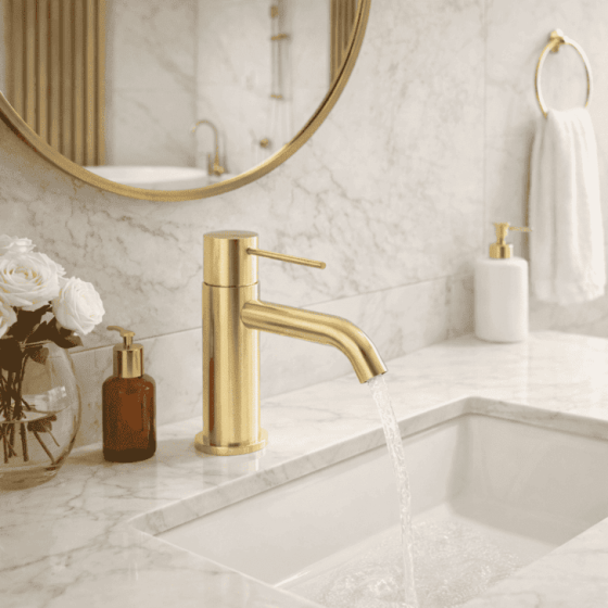 Смеситель для раковины Lotis Mone 1001BB цвет brushed brass