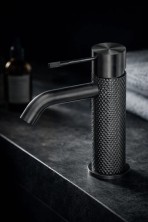 Смеситель для раковины Lotis Santi 1004BMB black metal brass