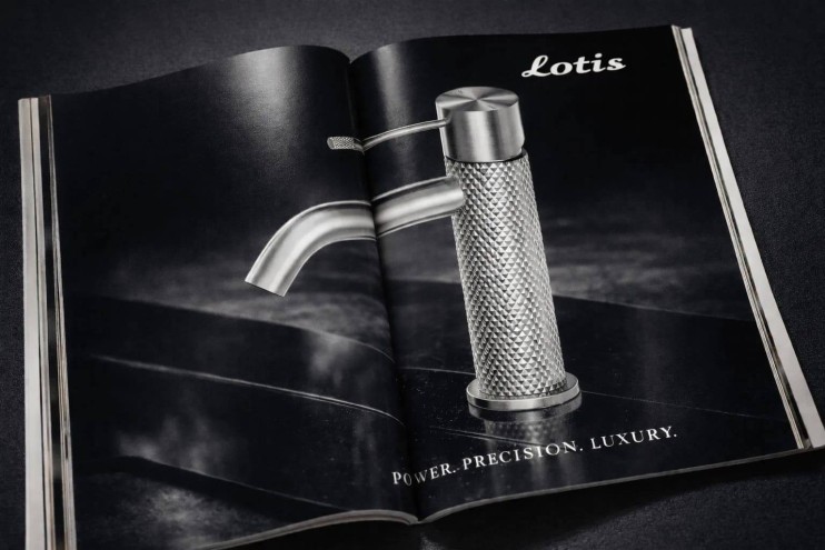Смеситель для раковины Lotis Santi 1004BN brushed nickel