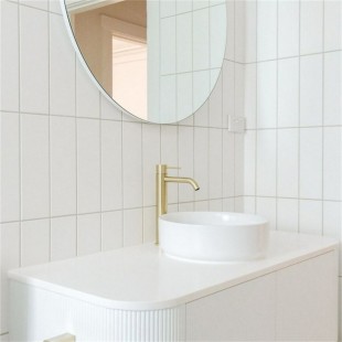 Смеситель для раковины Lotis Mone 1003BB высокий, цвет brushed brass