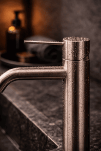 Смеситель для раковины Lotis Mone 1003CB высокий, цвет cooper brushed