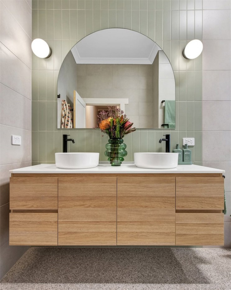 Смеситель для раковины Lotis Mone 1003MB высокий, цвет Matte Black