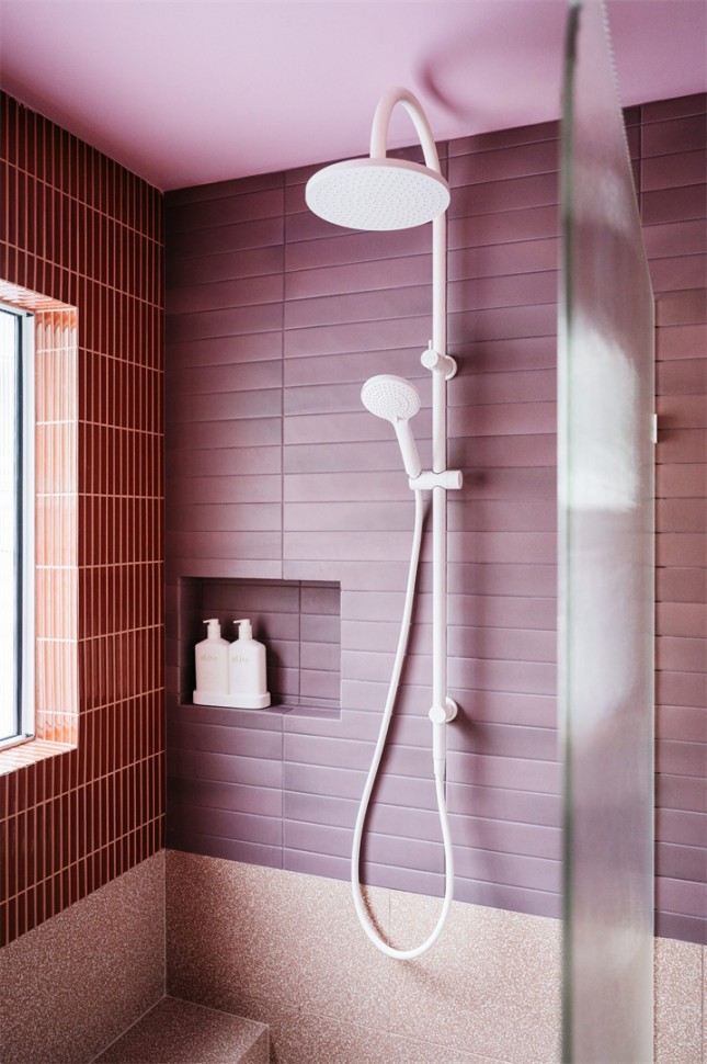 Душевая система с верхним душем и лейкой, Lotis, цвет: белый