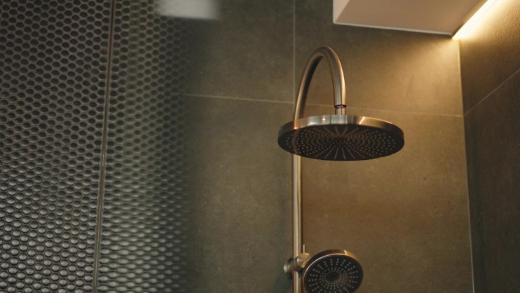 Душевая система с верхним душем и лейкой, Lotis, цвет: графитовый