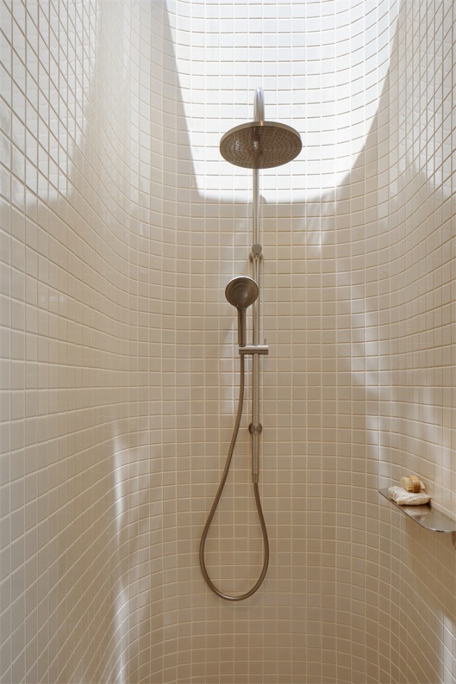 Душевая система с верхним душем и лейкой, Lotis, цвет: никель